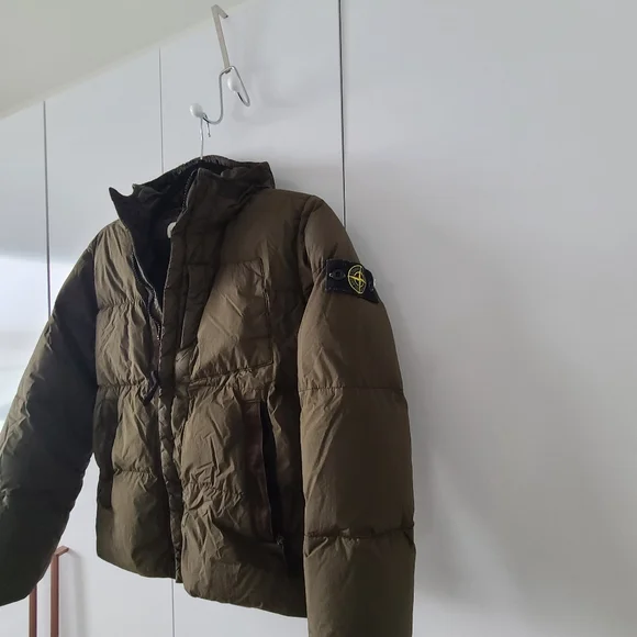 Jacket - Picture 1 of 3